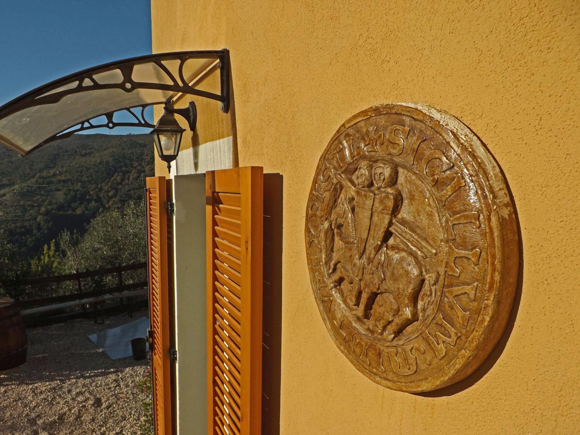 Agriturismo Monaci Templari Seborga Bagian luar foto
